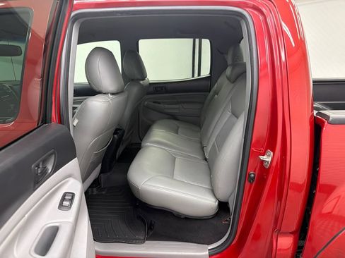 Used 2012 Toyota Tacoma PreRunner w/ SR5 Pkg RWD image 20
