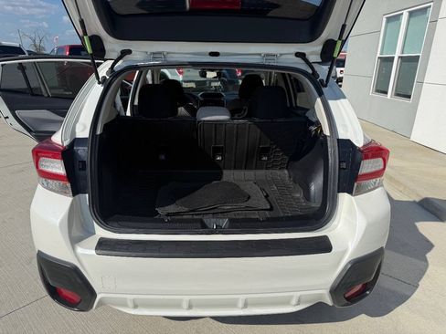 Used 2018 Subaru Crosstrek 2.0i AWD/4WD image 11