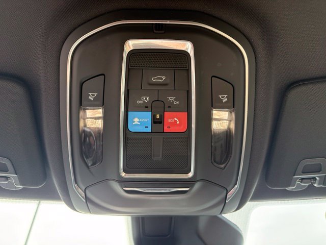 Used 2024 Jeep Grand Cherokee Limited AWD/4WD image 24