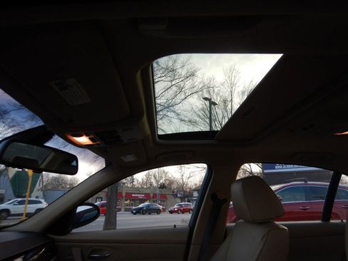 Used 2008 BMW 328xi Sedan image 21