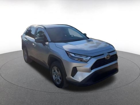 Used 2025 Toyota RAV4 LE image 3