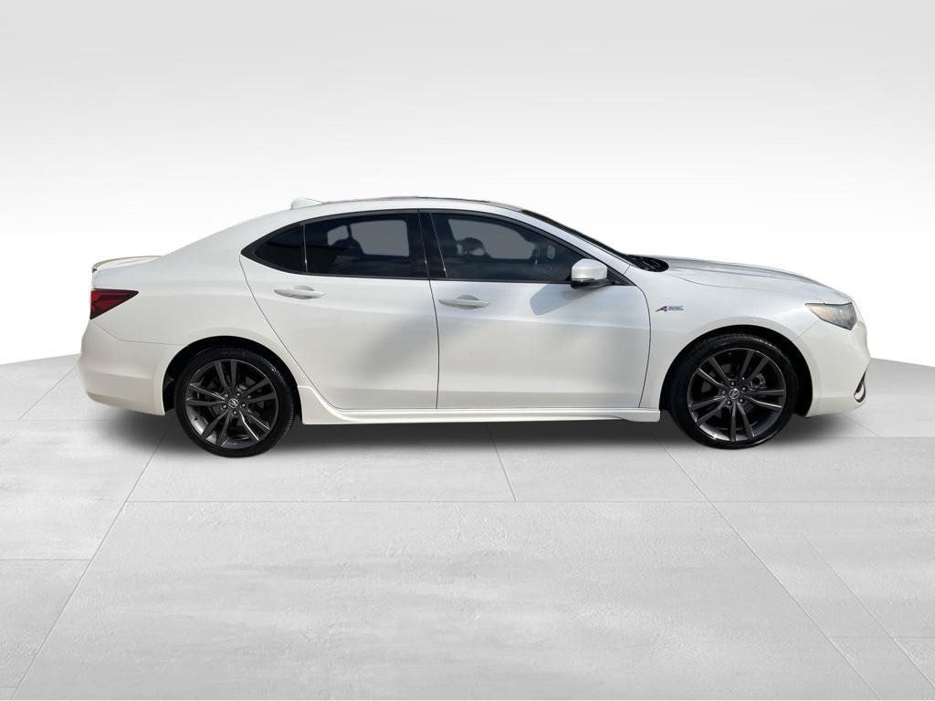 Used 2019 Acura TLX w/ Technology & A-SPEC Package FWD image 4