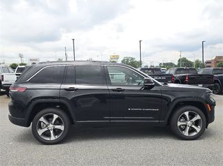 New 2025 Jeep Grand Cherokee Limited w/ Luxury Tech Group II video 2