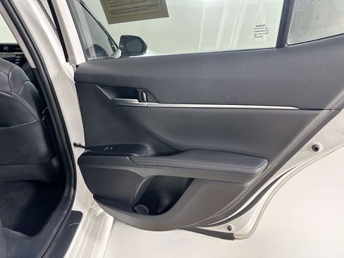 Used 2020 Toyota Camry XSE FWD image 41