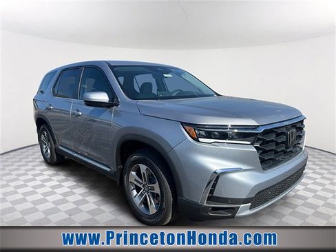 New 2025 Honda Pilot EX-L image 1