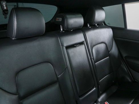Used 2020 Kia Sportage S w/ S Sunroof Package FWD image 28