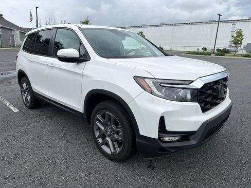 Used 2023 Honda Passport EX-L image 7