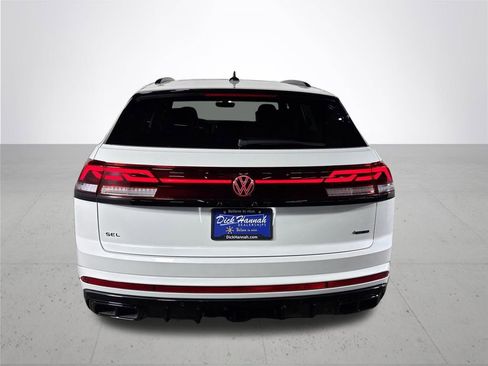 New 2026 Volkswagen Atlas Cross Sport SEL R-Line image 7