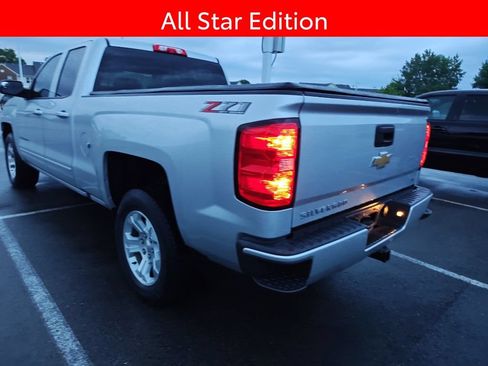 Used 2018 Chevrolet Silverado 1500 LT w/ All Star Edition AWD/4WD image 5
