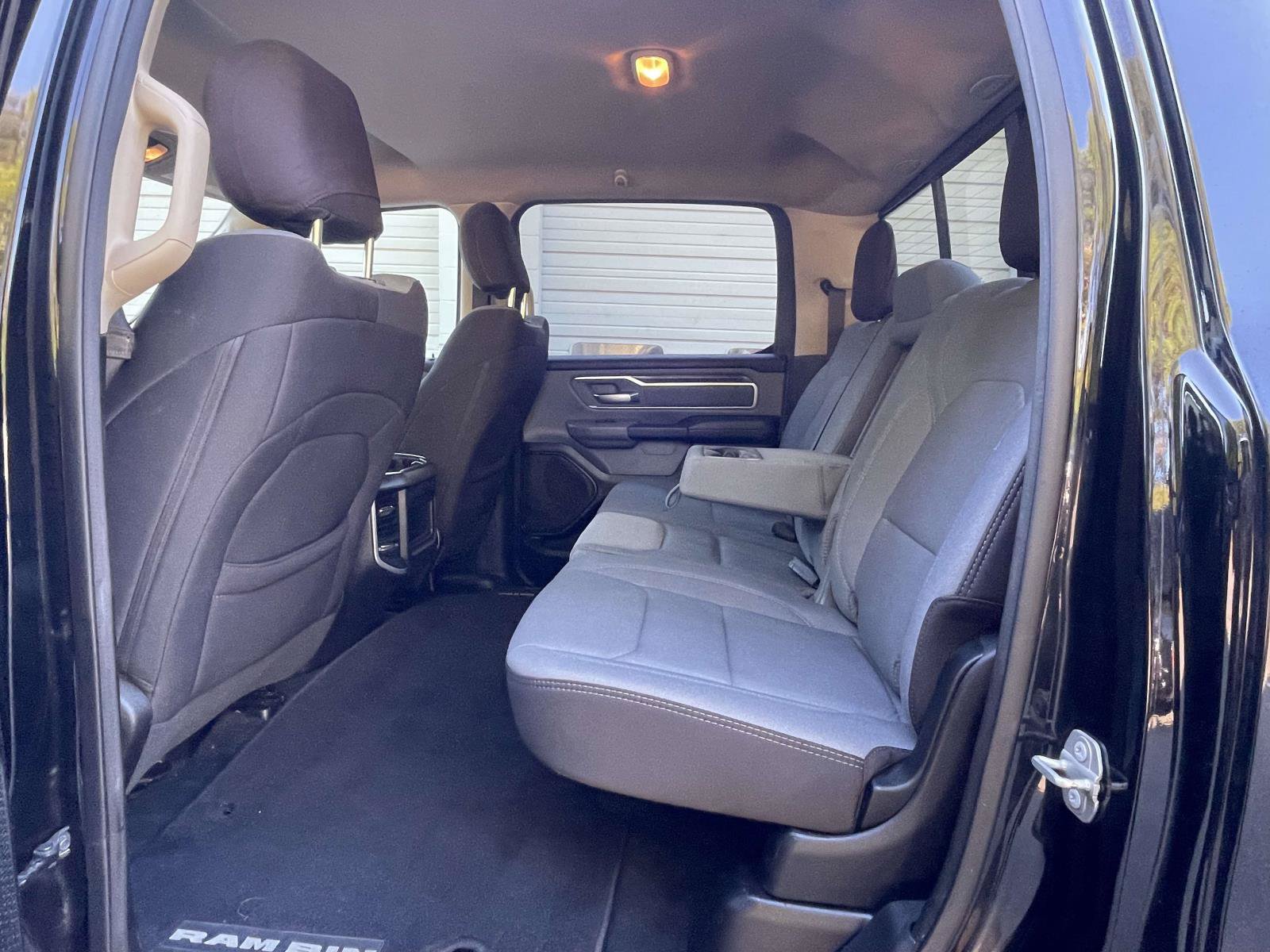 Used 2020 RAM 1500 Big Horn AWD/4WD image 12