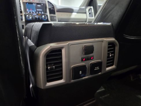 Used 2019 Ford F250 Lariat AWD/4WD image 37