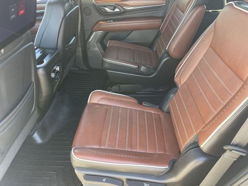 Used 2023 GMC Yukon Denali Ultimate image 26