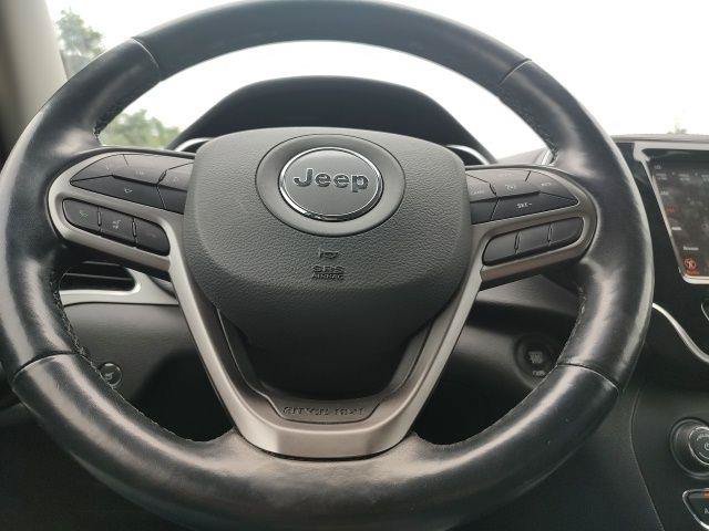 Used 2020 Jeep Cherokee Limited AWD/4WD image 19