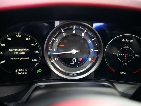 Used 2024 Porsche 911 Carrera S RWD image 23