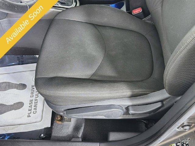 Used 2012 Kia Soul + FWD image 18