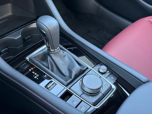 New 2026 MAZDA MAZDA3 Carbon image 29