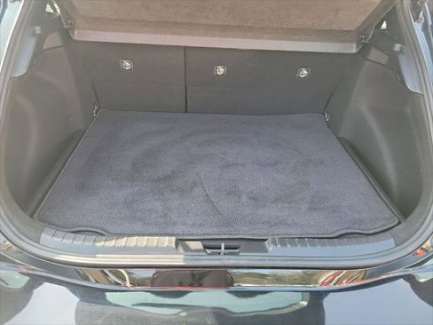 Certified 2023 Toyota Corolla SE image 28