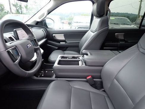 Certified 2026 Ford Expedition Max Active AWD/4WD image 18