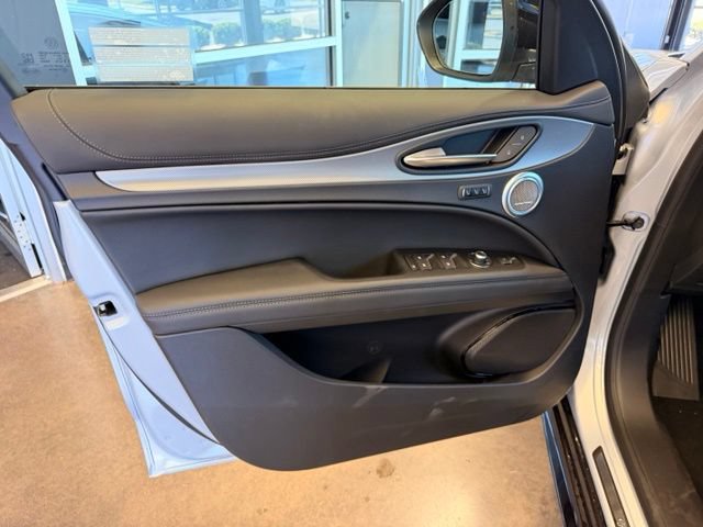 New 2026 Alfa Romeo Stelvio Sprint AWD/4WD image 15