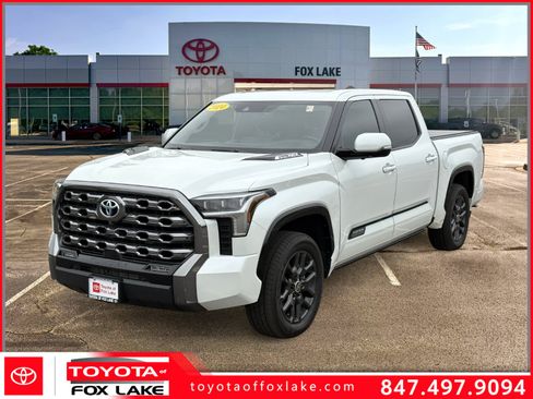 Used 2024 Toyota Tundra Platinum AWD/4WD image 1