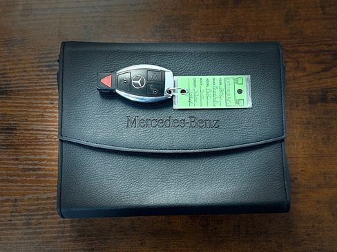 Used 2016 Mercedes-Benz GLC 300 4MATIC image 35
