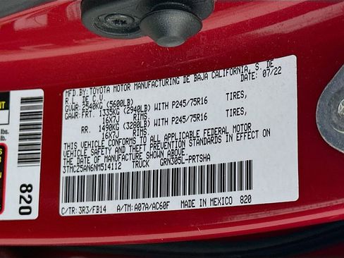 Used 2022 Toyota Tacoma SR image 30