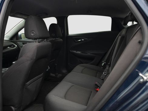Used 2022 Chevrolet Malibu LT image 11