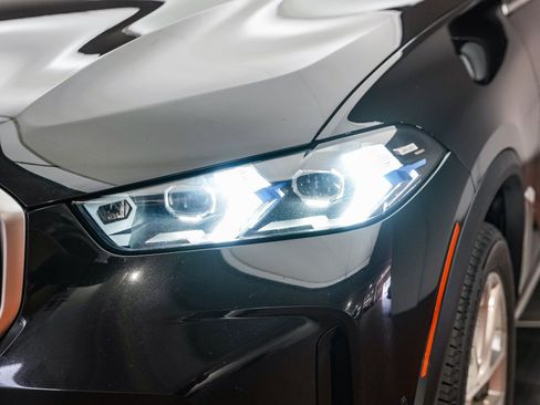 Used 2024 BMW X5 xDrive40i w/ Premium Package image 8