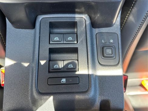 New 2025 Ford Bronco Badlands image 25