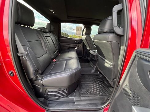 Used 2024 Toyota Tundra Platinum AWD/4WD image 30
