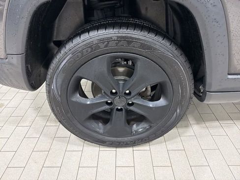 Used 2018 Jeep Compass Altitude w/ Popular Equipment Group image 31