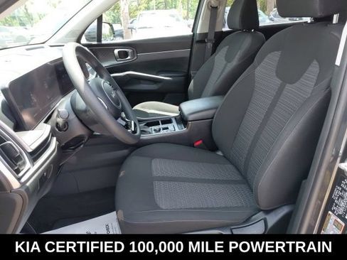 Certified 2024 Kia Sorento LX FWD image 21