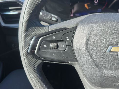 Used 2025 Chevrolet TrailBlazer LT image 12