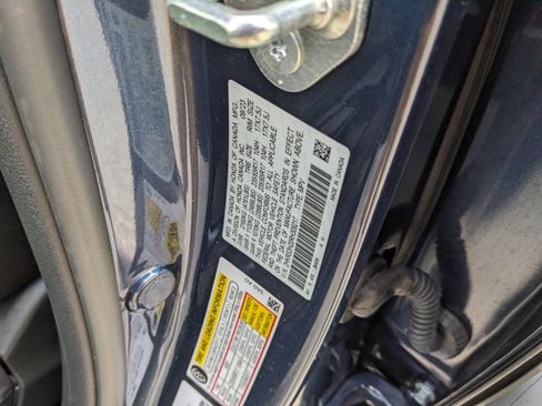 Used 2024 Honda CR-V LX image 42