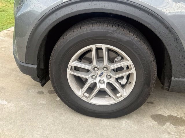 Used 2026 Ford Explorer Active w/ Active Comfort Package RWD image 6