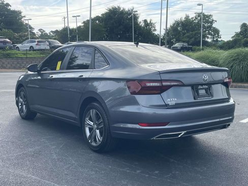 Used 2019 Volkswagen Jetta R-Line FWD image 5
