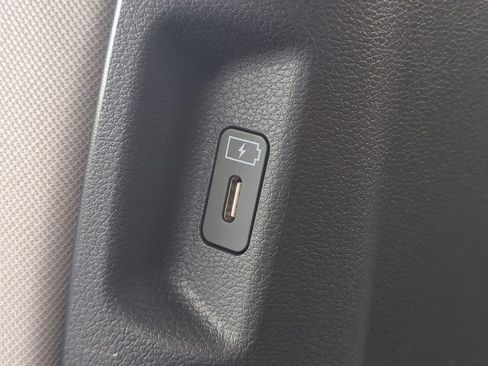 New 2026 Hyundai Santa Fe SE image 18