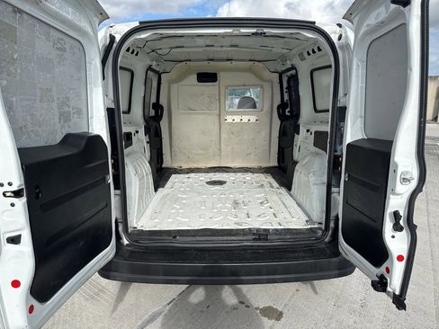 Used 2021 RAM ProMaster City Tradesman w/ Window Group 09 image 14