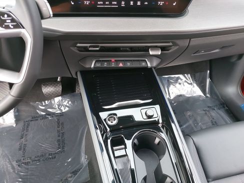 New 2026 Audi Q3 quattro 2.0T AWD/4WD image 22