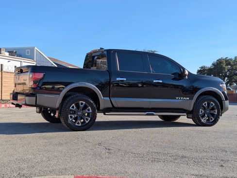 Used 2023 Nissan Titan Platinum Reserve w/ Moonroof Package image 4