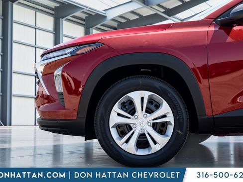 New 2026 Chevrolet Trax LS FWD image 30