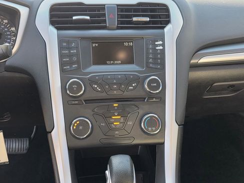 Used 2016 Ford Fusion S w/ Equipment Group 101A image 20