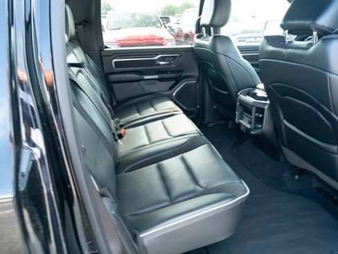 Used 2025 RAM 1500 Laramie AWD/4WD image 38