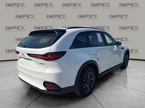 Used 2025 MAZDA CX-70 3.3 Turbo w/ Preferred Package AWD/4WD image 5
