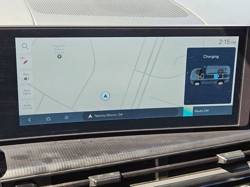 Used 2025 Hyundai Santa Fe Calligraphy image 24