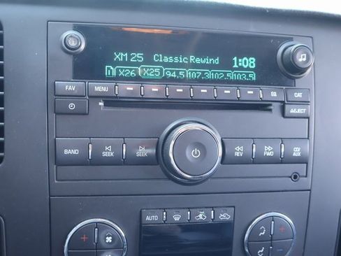 Used 2013 Chevrolet Silverado 1500 LT image 21