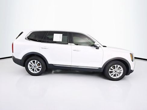 Used 2022 Kia Telluride LX FWD image 11