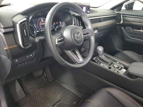 Certified 2025 MAZDA CX-50 2.5 Hybrid w/ Weather Package AWD/4WD image 24