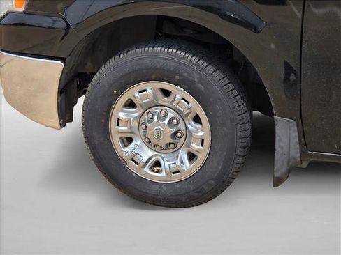 Used 2014 Nissan NV 3500 SL w/ Technology Package RWD image 19