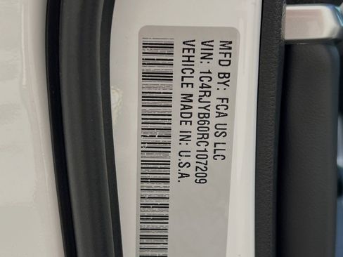 New 2024 Jeep Grand Cherokee Limited 4xe w/ Luxury Tech Group II AWD/4WD image 22